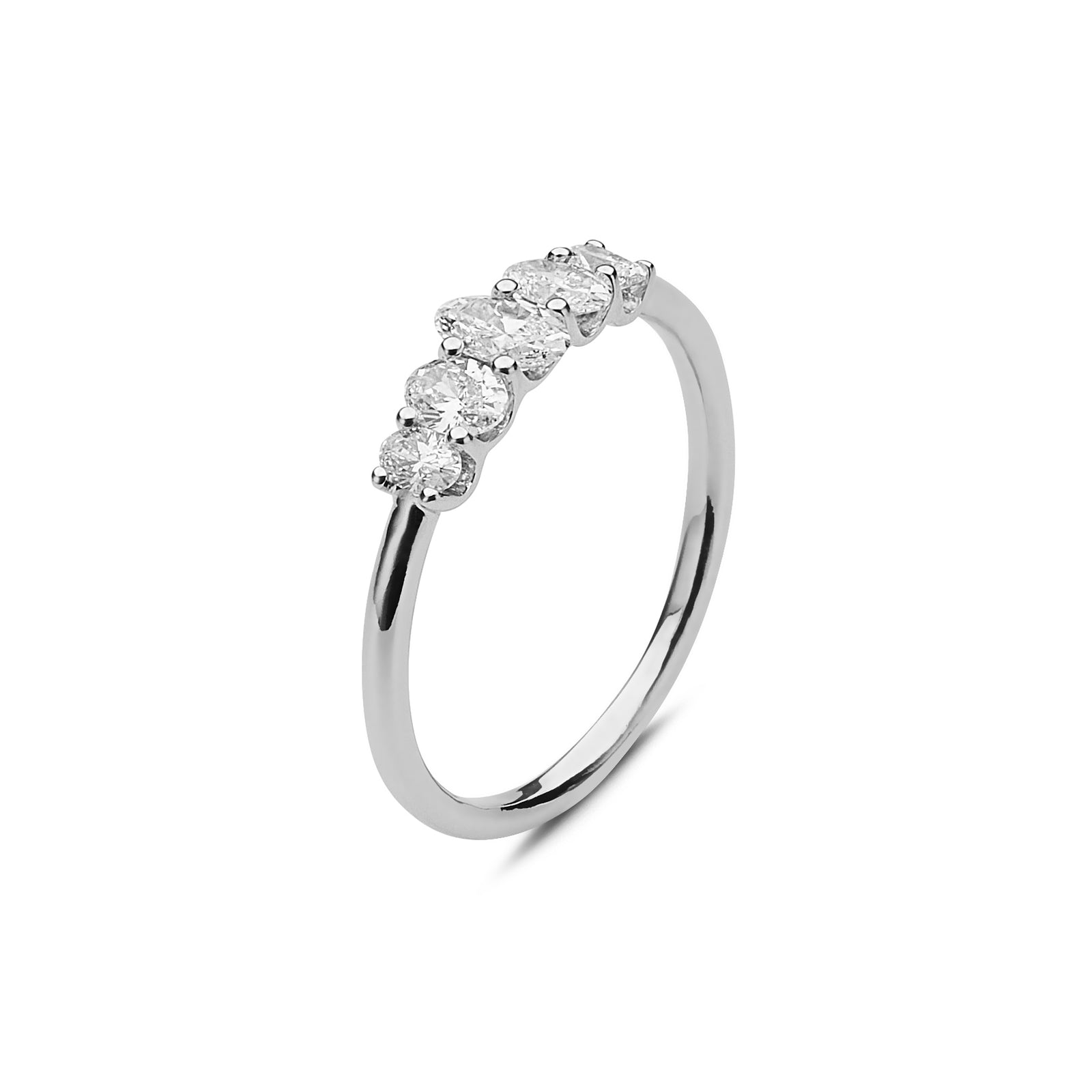 Oval Diamond Band Petite